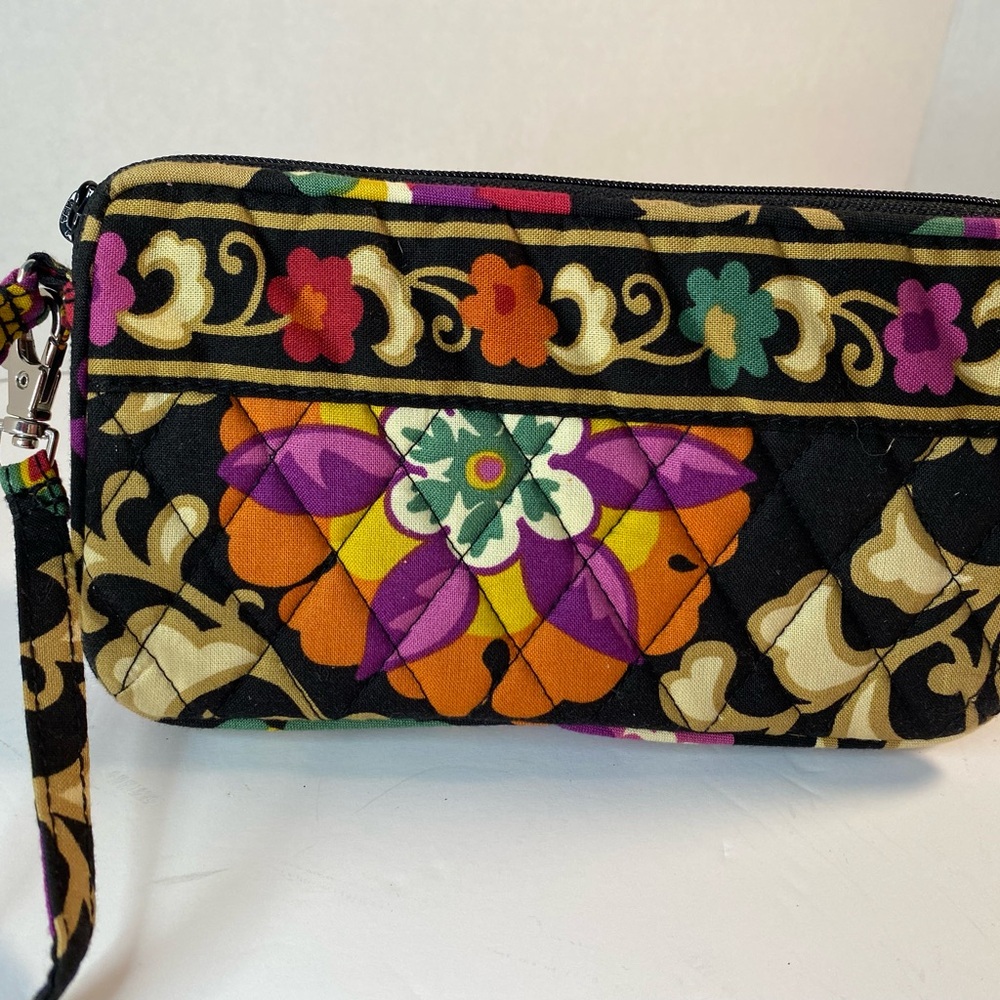 Vera Bradley Retired Suzani Wristlet